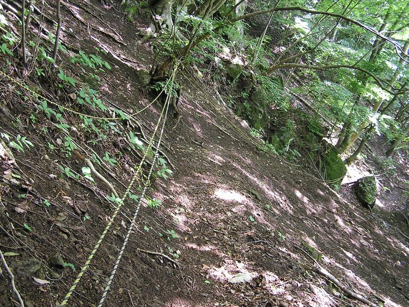 これよりしばらくロープ場が続く