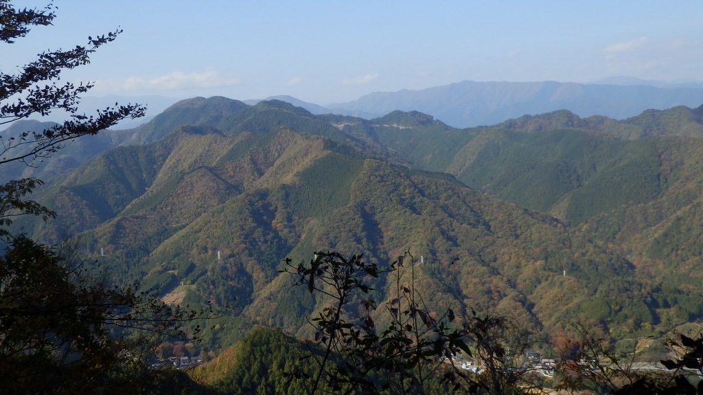 矢平山と秋山山稜