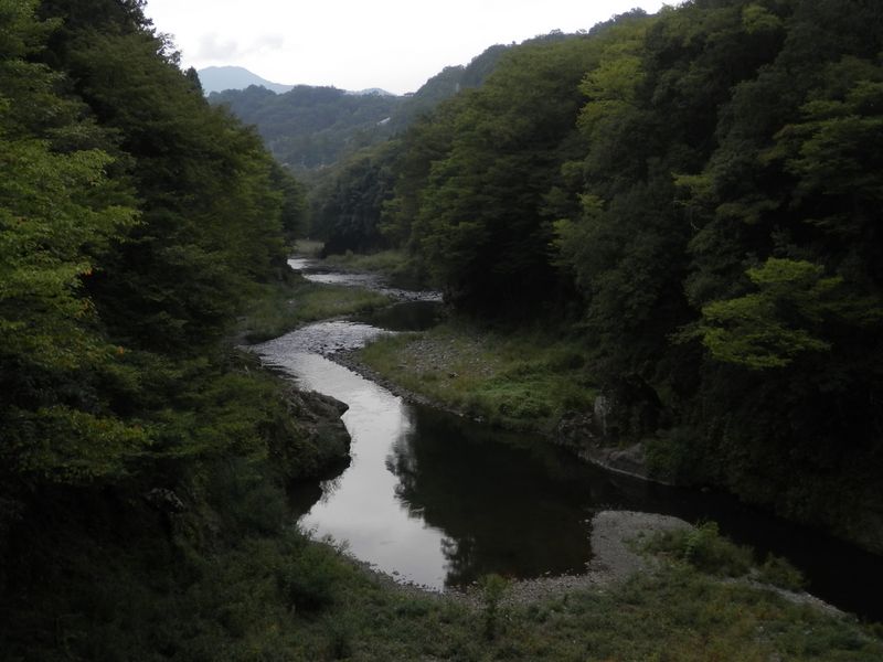 吊橋より、桂川上流を望む