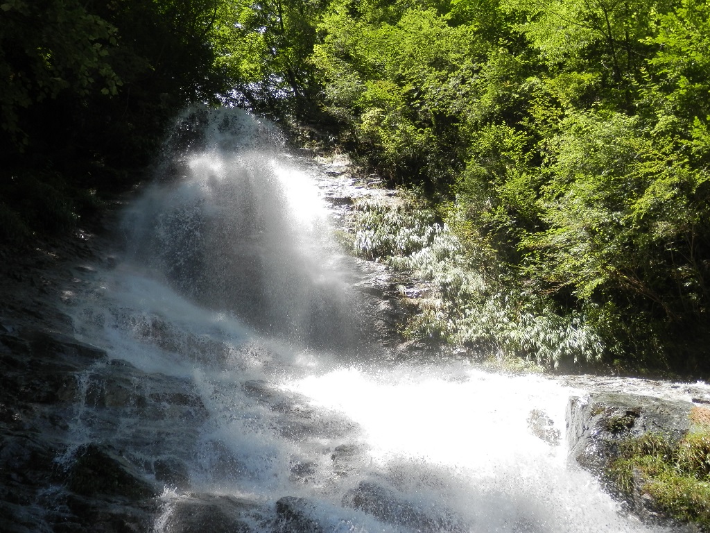 地獄棚の最上部