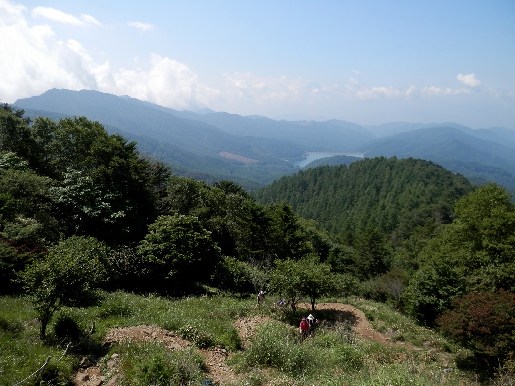 唐松尾根はすでに暑かった