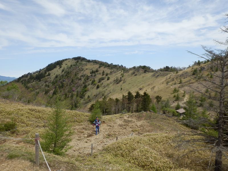 親不知ノ頭より、大菩薩嶺を望む