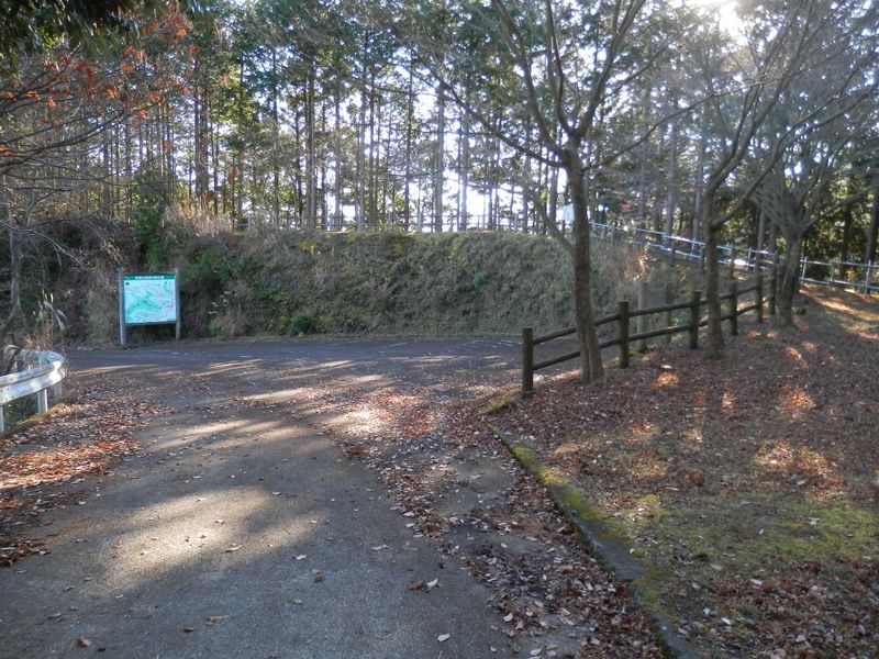 松茸山自然の森公園の奥野口