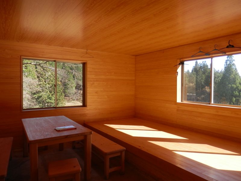 改築された黍殻避難小屋