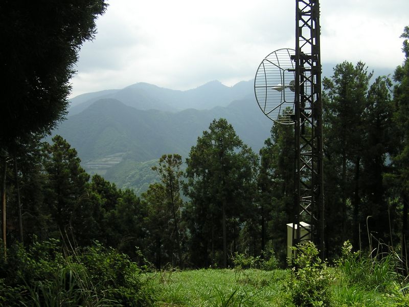 パラボラアンテナ