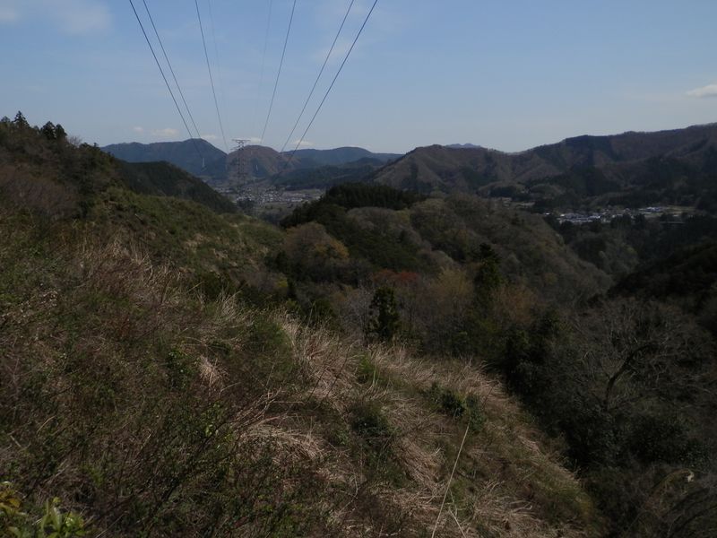 南高尾山稜が望める