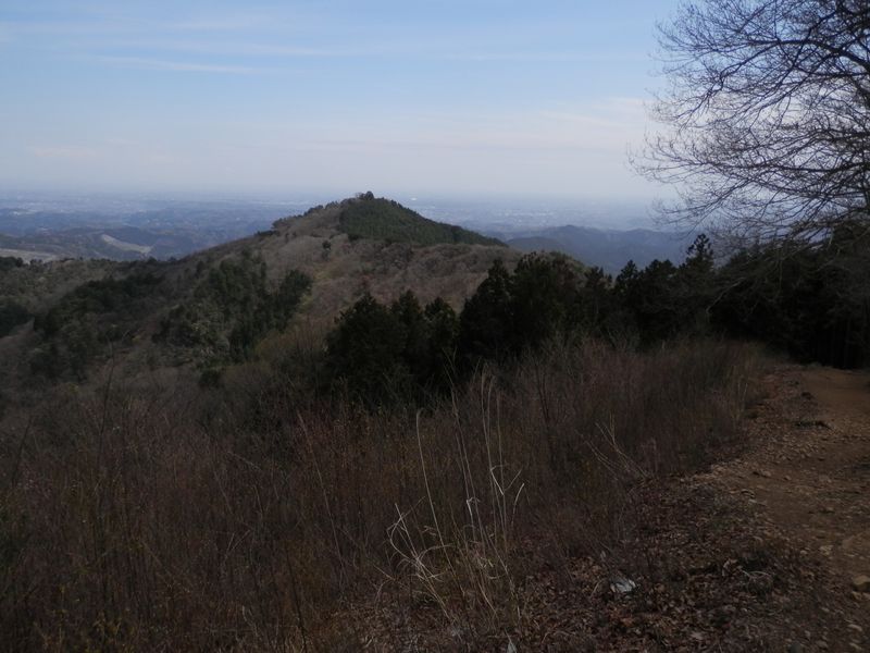 それでは、高水山に向かおう