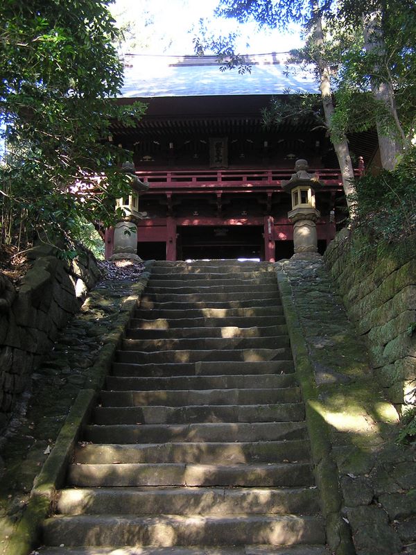 神武寺から鷹取山 -- 醫王山