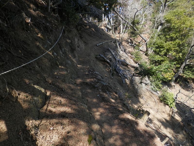 鐘ヶ嶽 -- 崩落地を振り返る