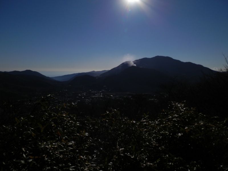 乙女峠ベンチより、箱根山を望む