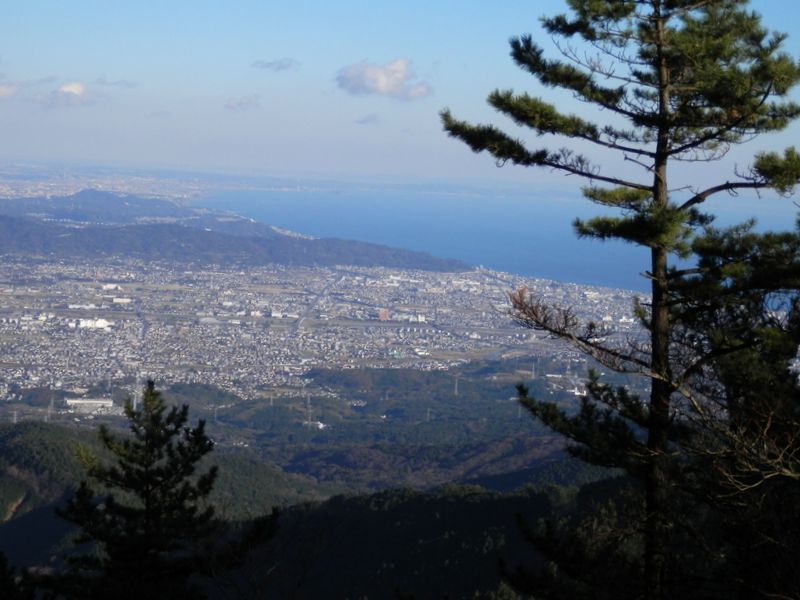 相模湾、江の島、三浦半島など