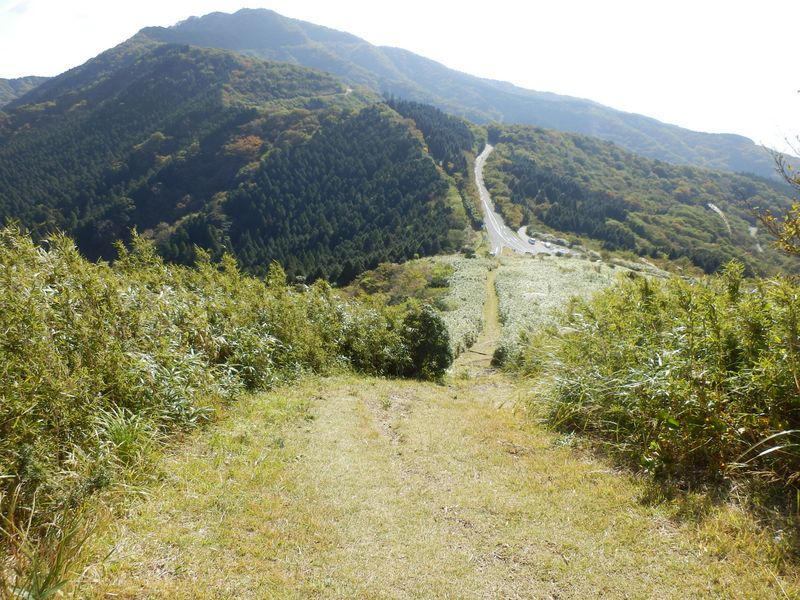 湖尻峠が見えた