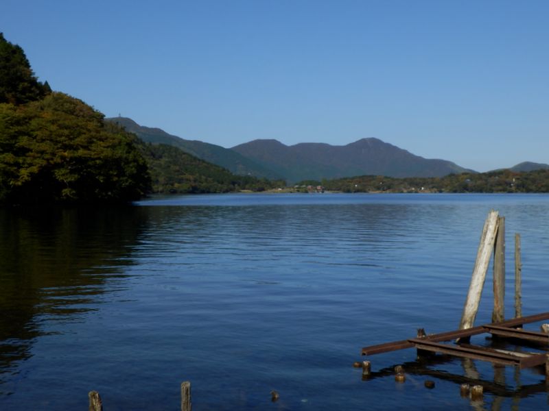 深良水門より丸岳と金時山