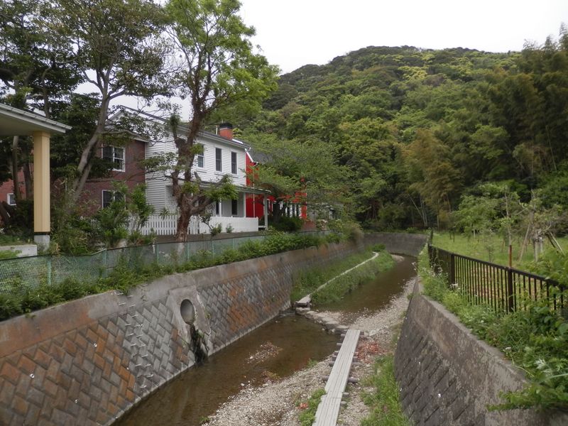 お国橋に上がる