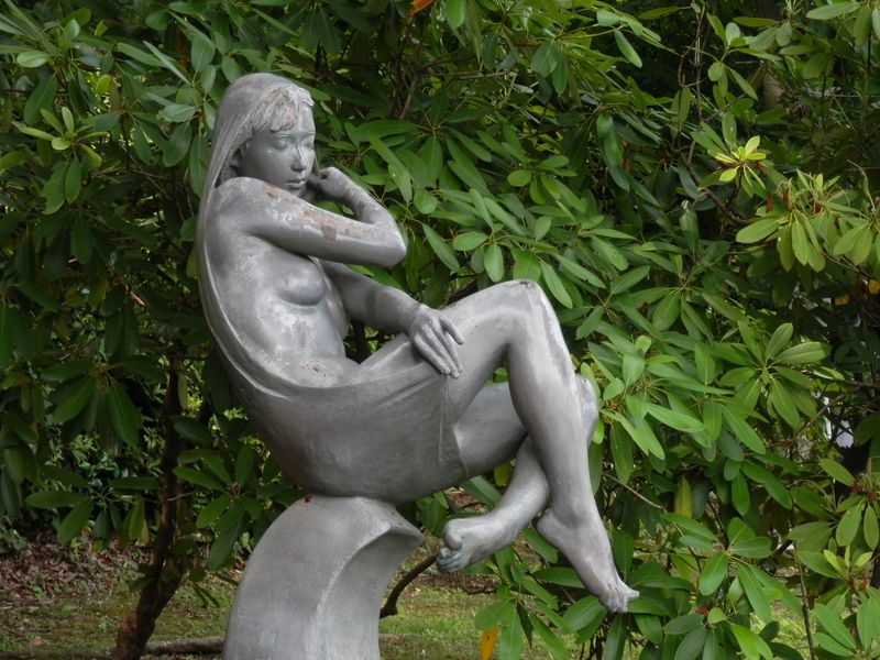 「夢につつまれ」という作品。