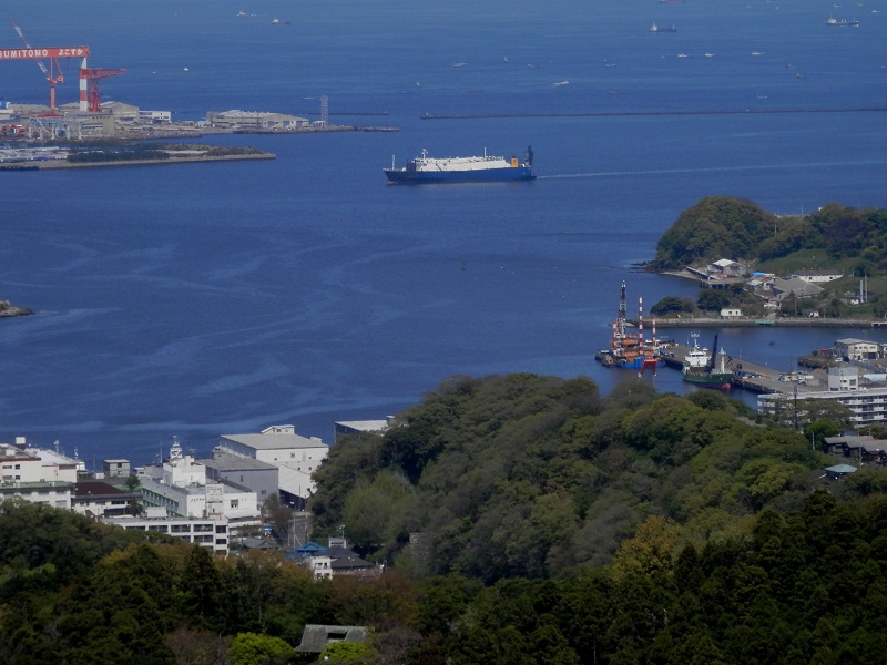 乳頭山から東京湾を望む