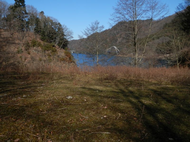 10号橋の西の広場