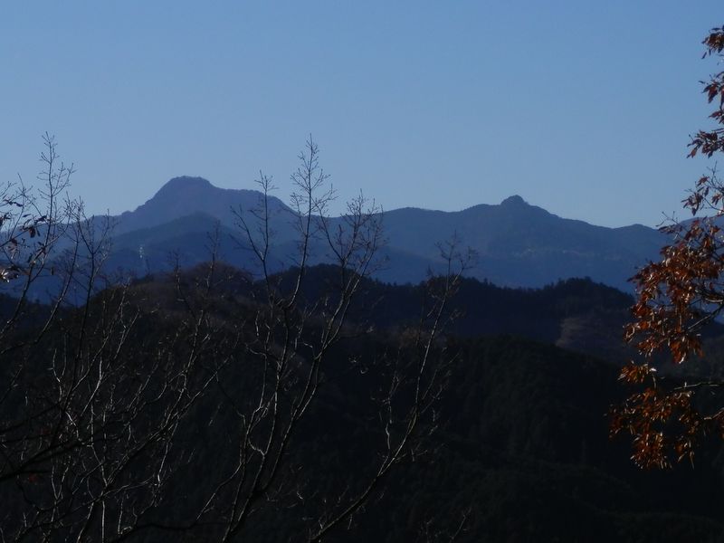 基準点 N0.51より、大岳山と御岳山上集落