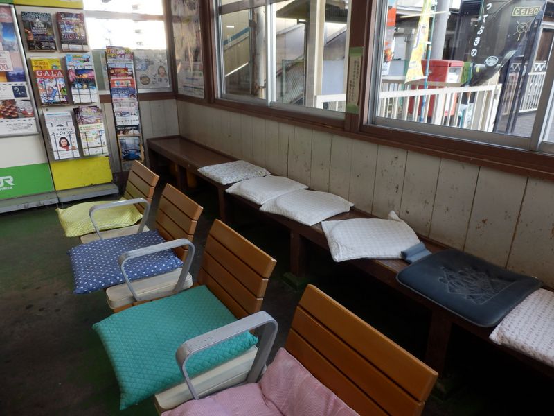 越生中学校の生徒たちが寄贈した座布団