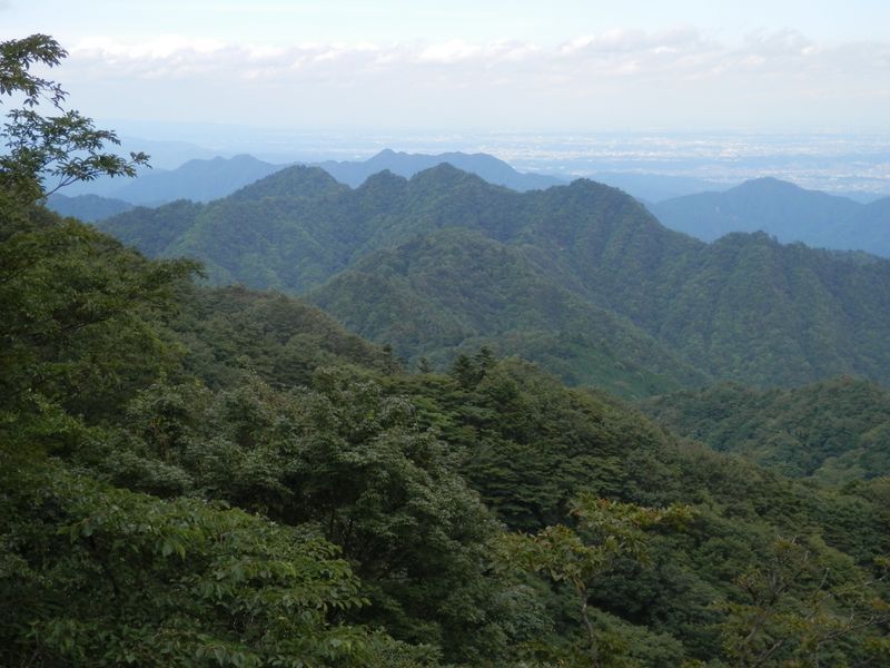 大山 -- 大山三峰山を望む