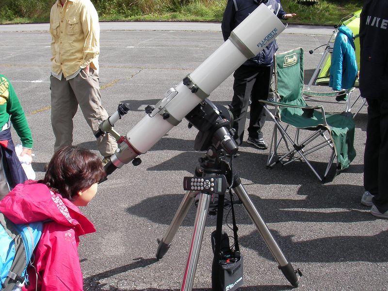乙女高原 -- 太陽の黒点を見せてもらった