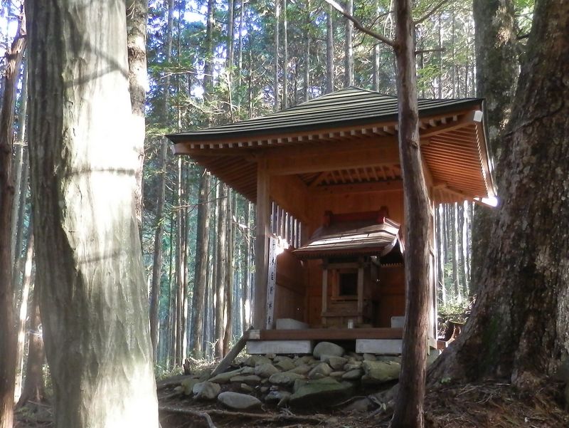 親子みたいなお社