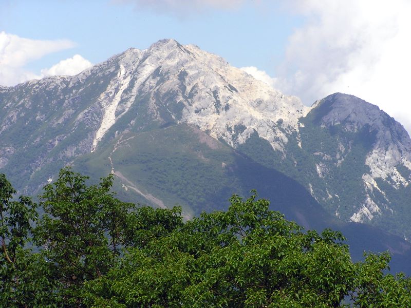 仙丈ヶ岳 -- また撮りたくなった甲斐駒ヶ岳