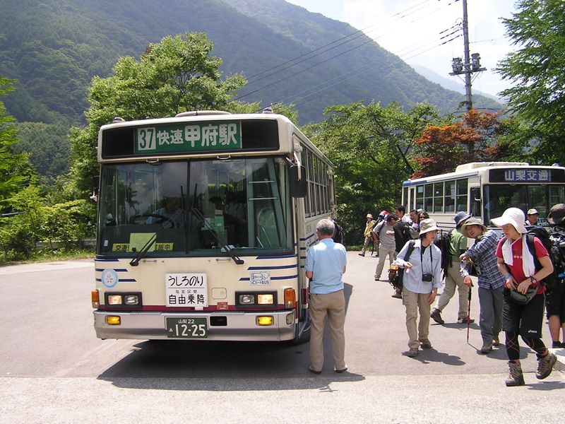 仙丈ヶ岳 -- 芦安駐車場に戻って来た