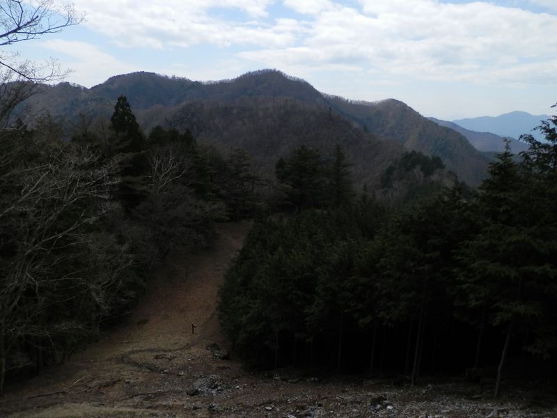 振り返れば川苔山
