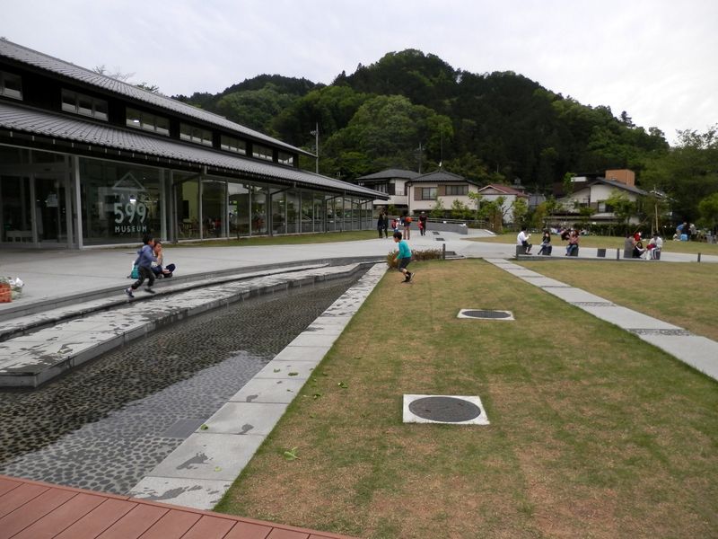 TAKAO 599 ミュージアムで一休み