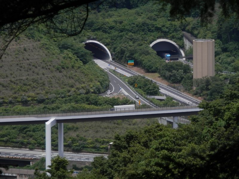 圏央道と中央自動車道