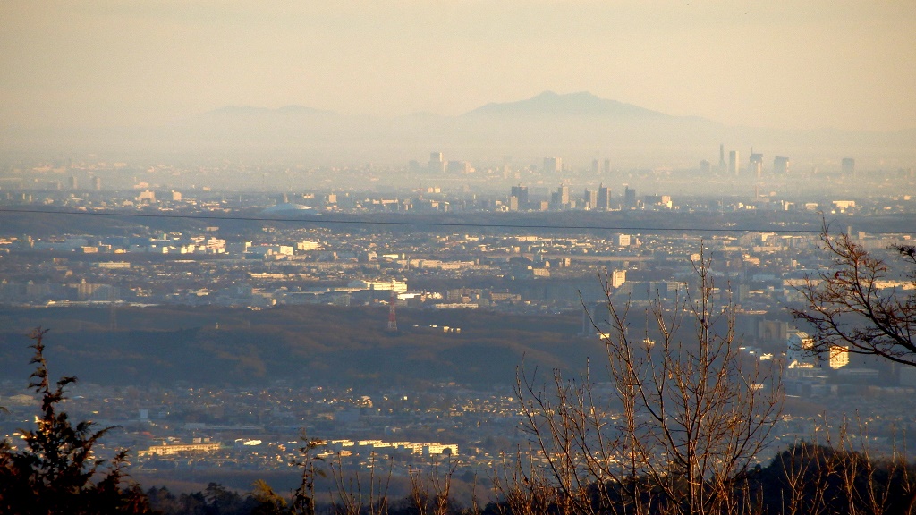 一丁平園地より、筑波山を望む