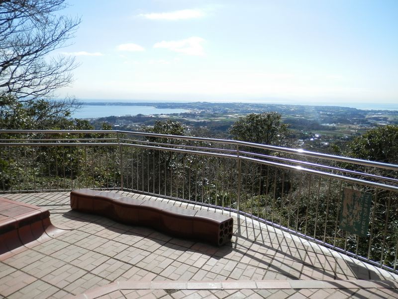 三浦富士に向かう途上の見晴台