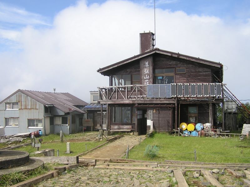 丹沢表尾根 -- 塔ノ岳山頂に到着