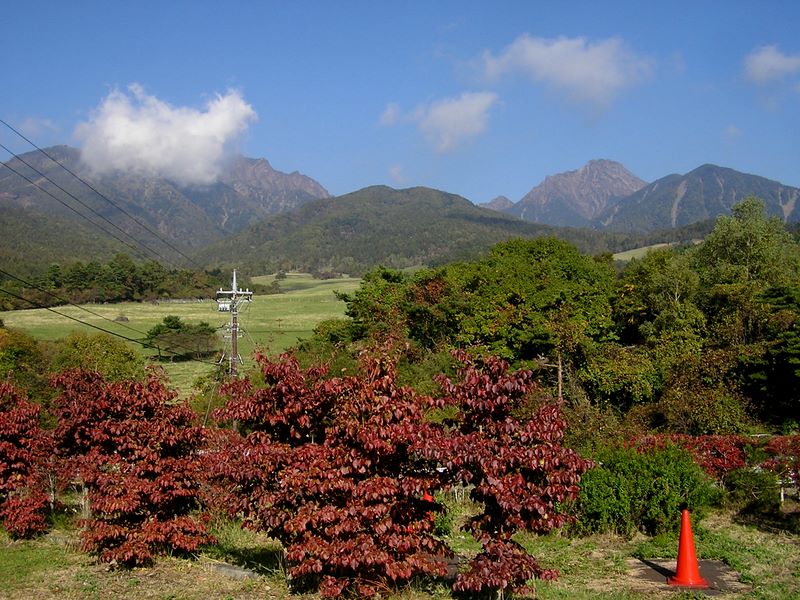 まきば公園・天女山 -- まきば公園より八ヶ岳を望む