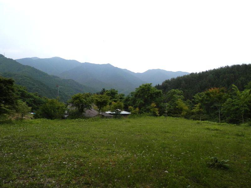 道志山塊を望む