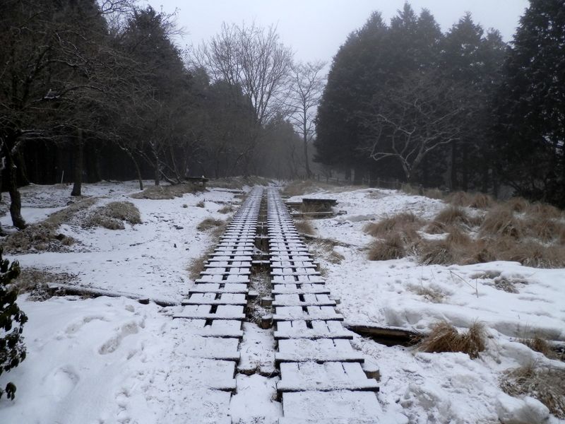 萱場平の休憩所