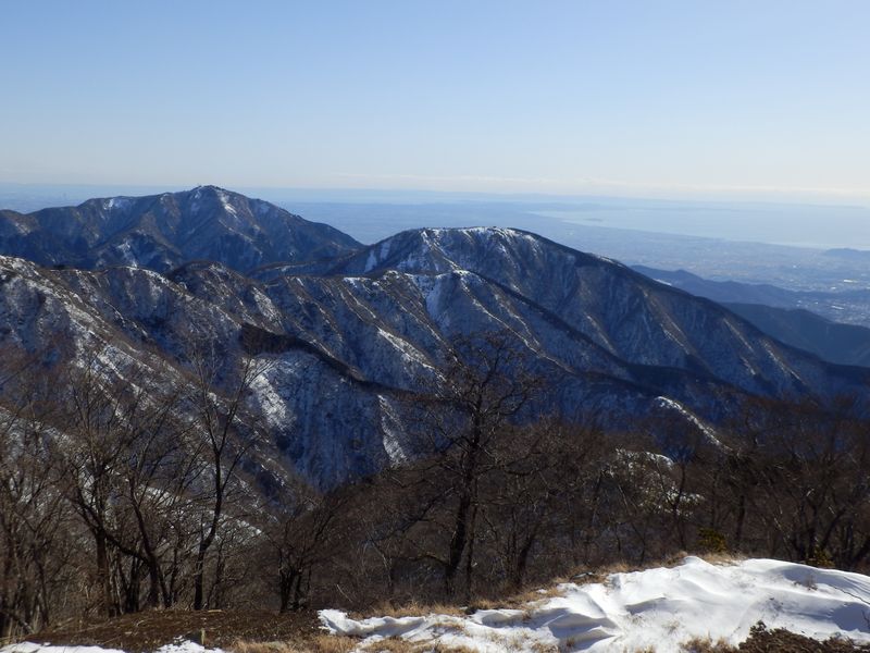 大山、三ノ塔、江の島、房総半島、など