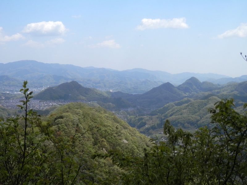 四方津、栃穴、鶴島の御前山群