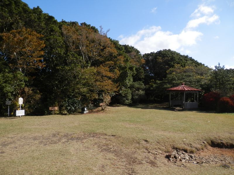 足柄峠城址公園