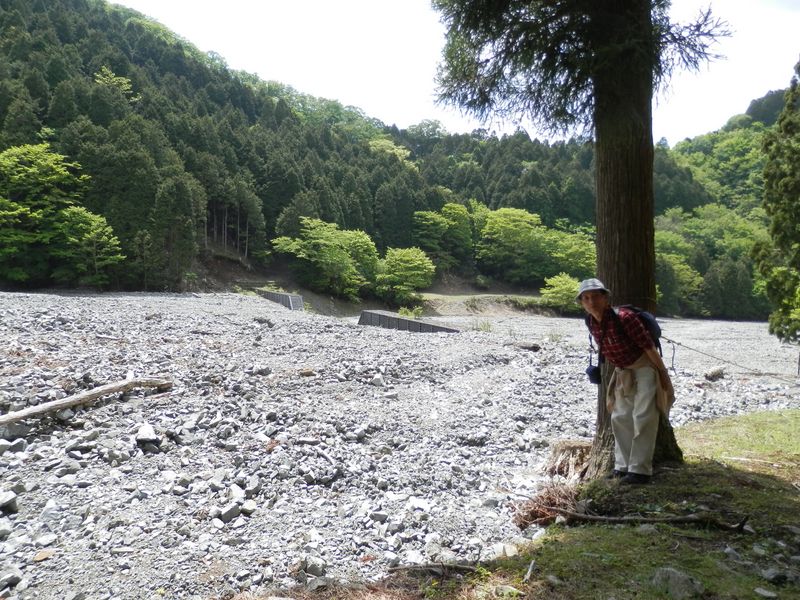 尊仏ノ土平で記念撮影